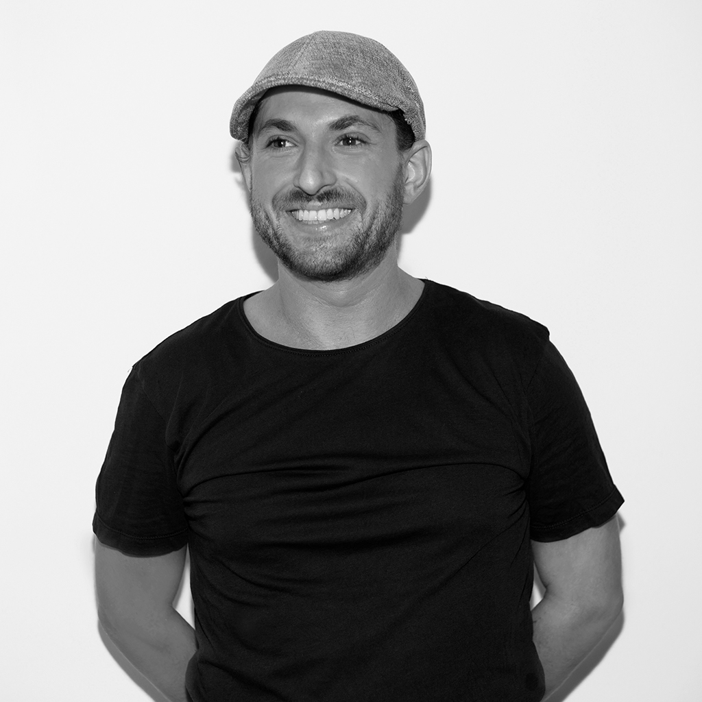 SIMONE ADINOLFI